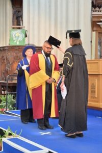 A photograph of Jhonatan at his graduation