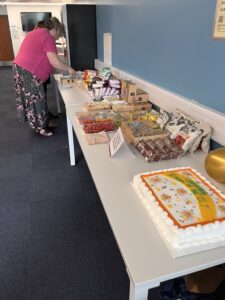 Setting up catering along table