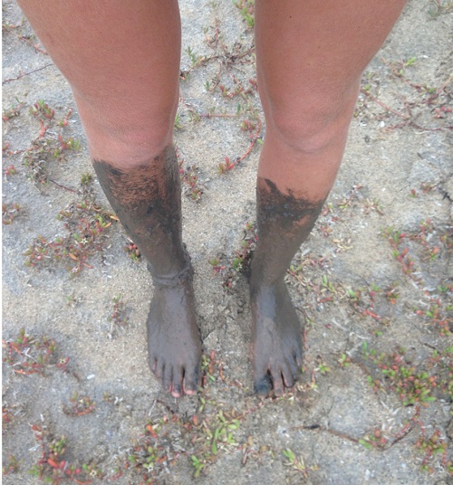 muddy feet